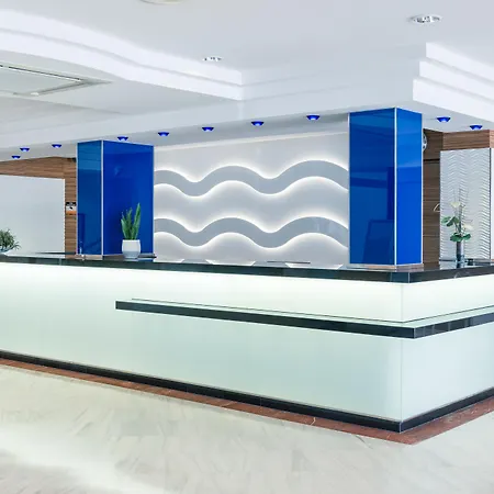 Vista Park Hotel 3*