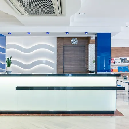 Vista Park Hotel 3*